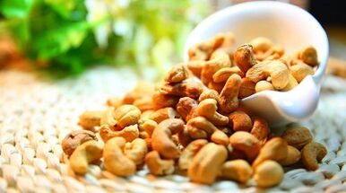 cashews to improve men's efficiency